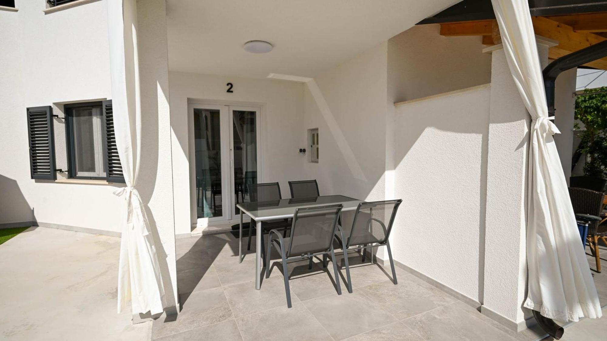 Casa Mira Apartments Ližnjan Dış mekan fotoğraf
